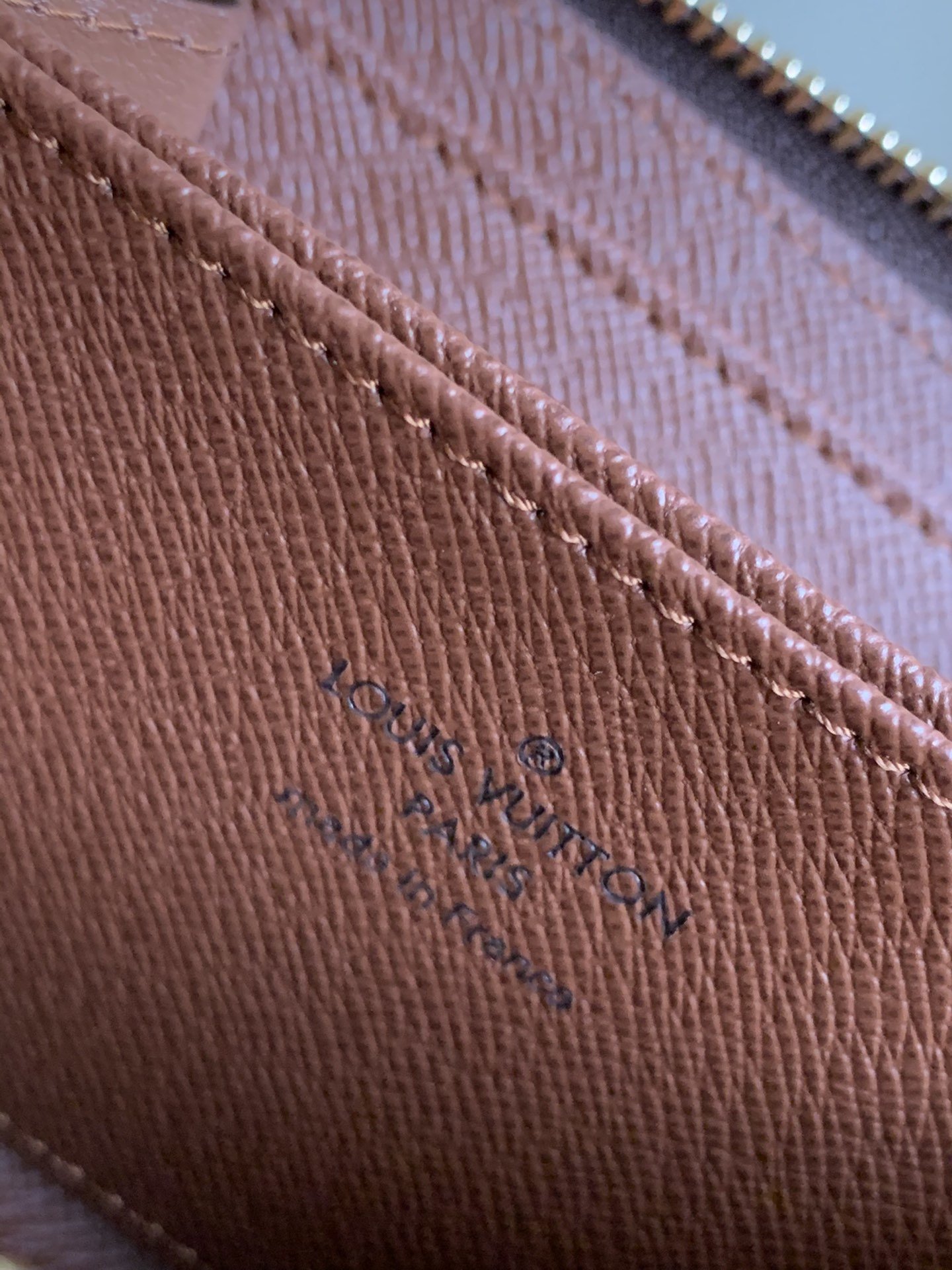 l**is V*t*n zippy wallet m60258-11*8*2cm