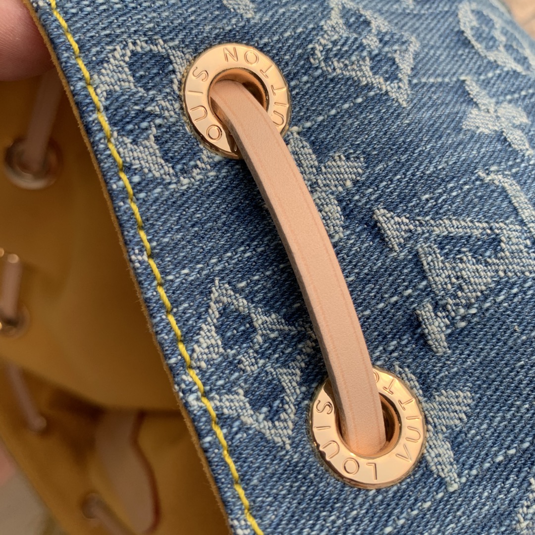 l**is V*t*n vintage m44460 backpack-19x30x28cm