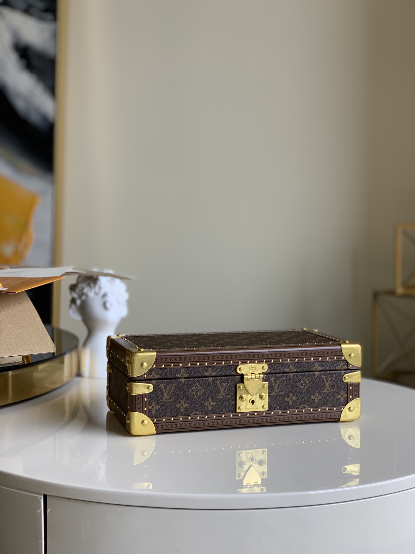 l**is V*t*n m20039 watch box-34x13x18cm