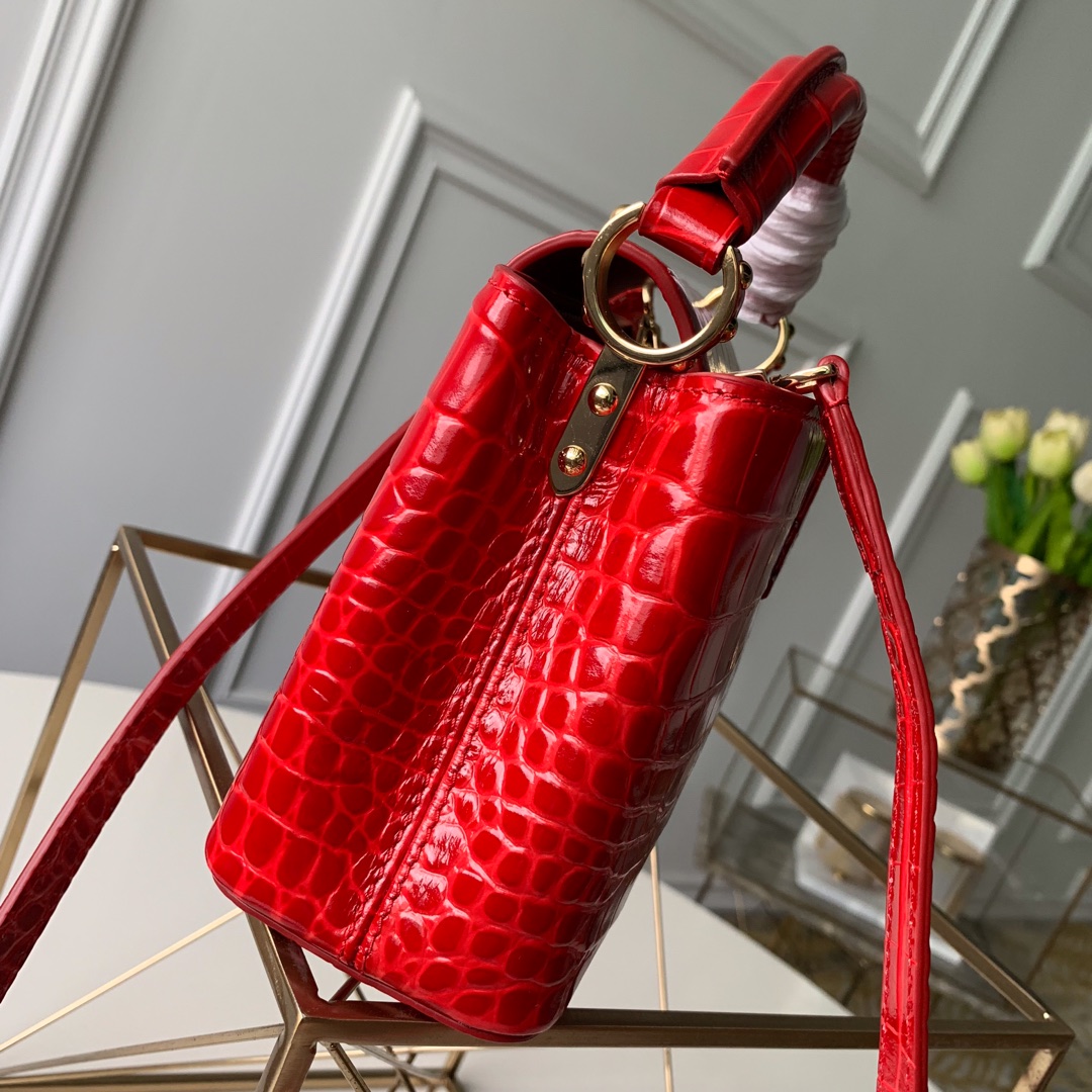 l**is V*t*n mini capucines handlebag-21*14*8cm