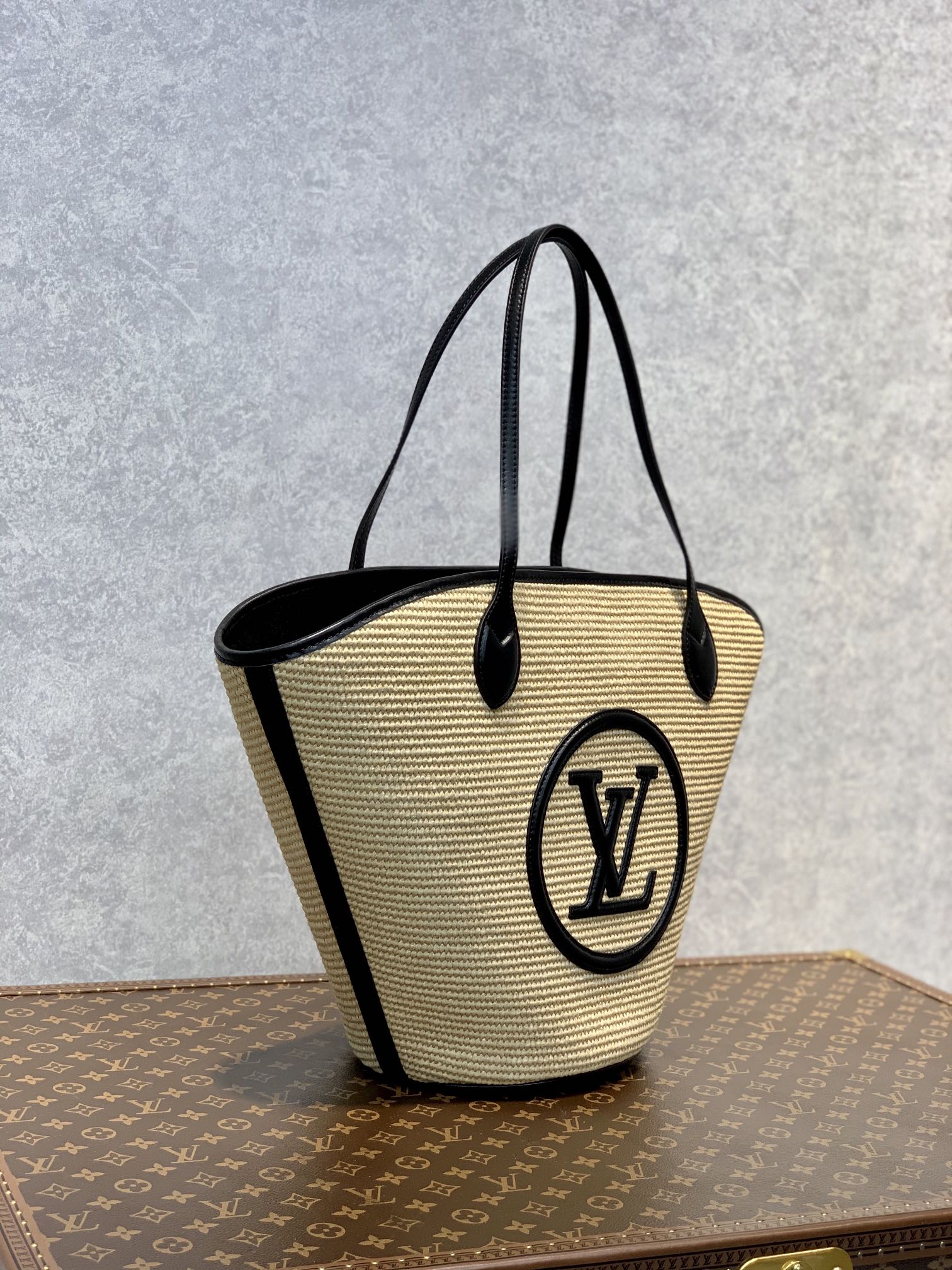 l**is V*t*n tote-57*34*18cm