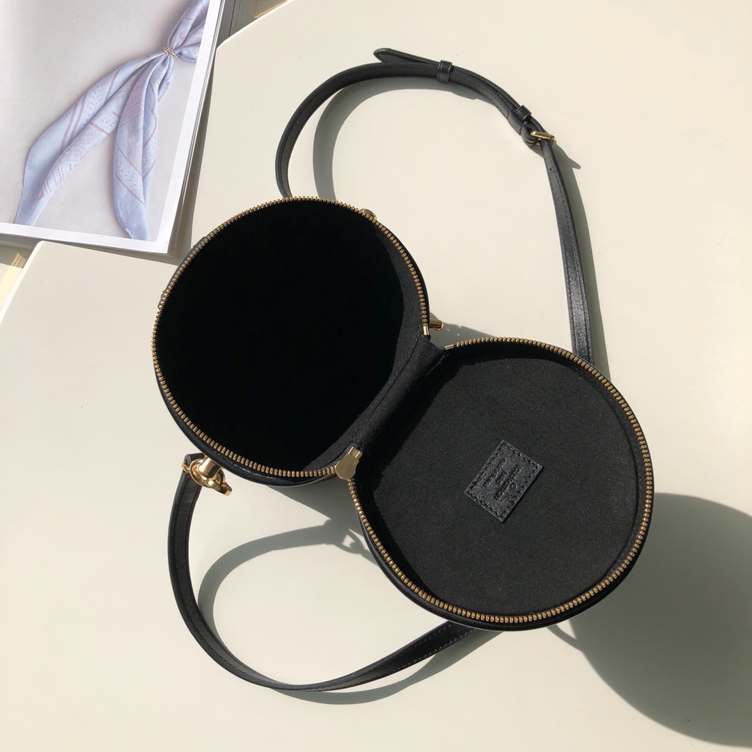 l**is V*t*n cannes-15*17*15cm