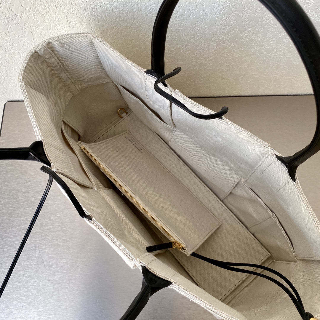 Bo*te*ga ve*ne*tatote-41×27×14cm