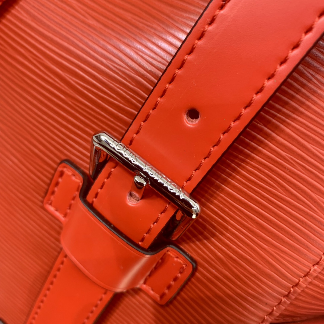 l**is v*t*n S*p*ebackpack-m41379-34*13*47cm