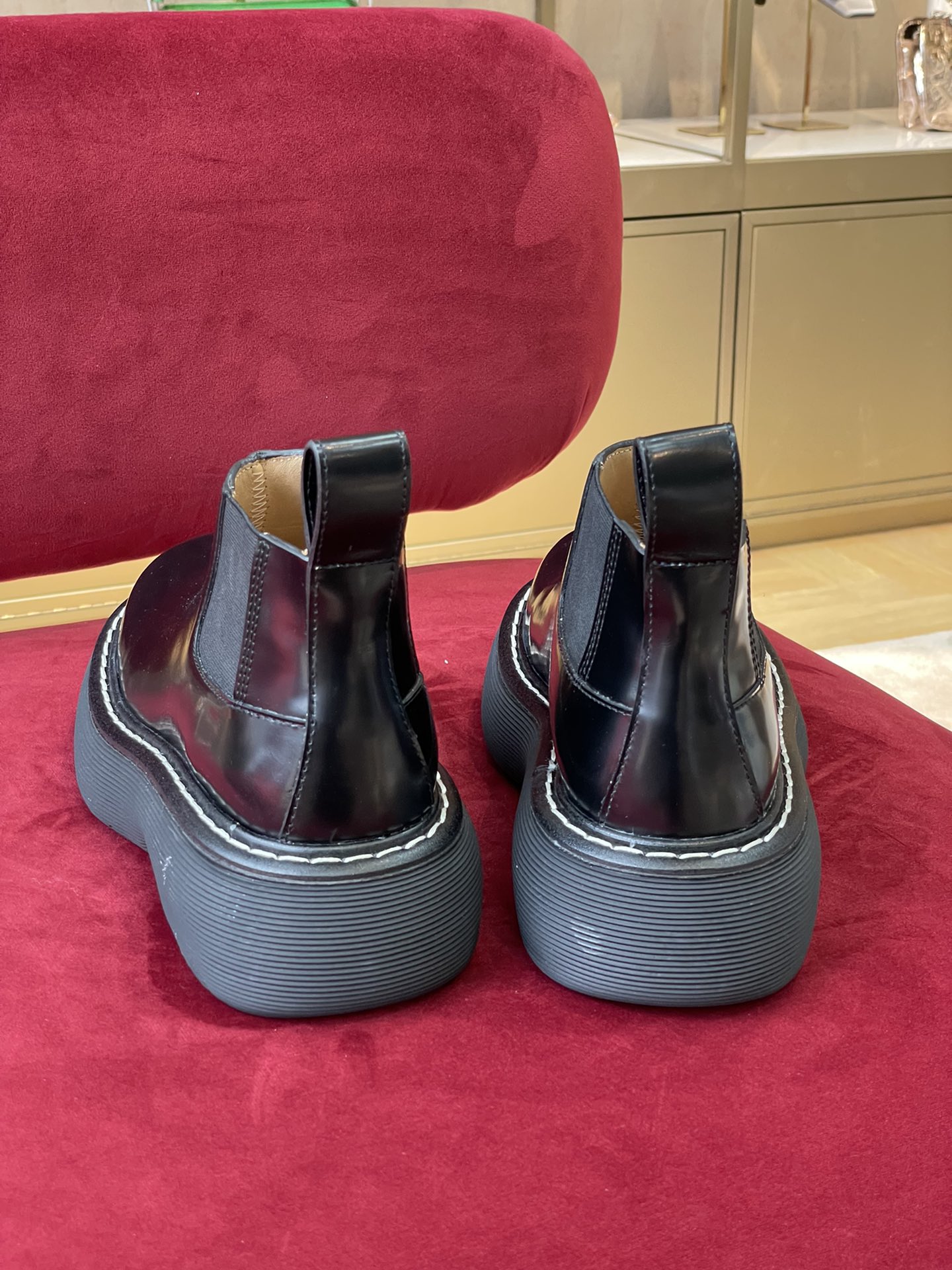 Bo*te*ga ve*ne*ta bounce boots(size 35-45)