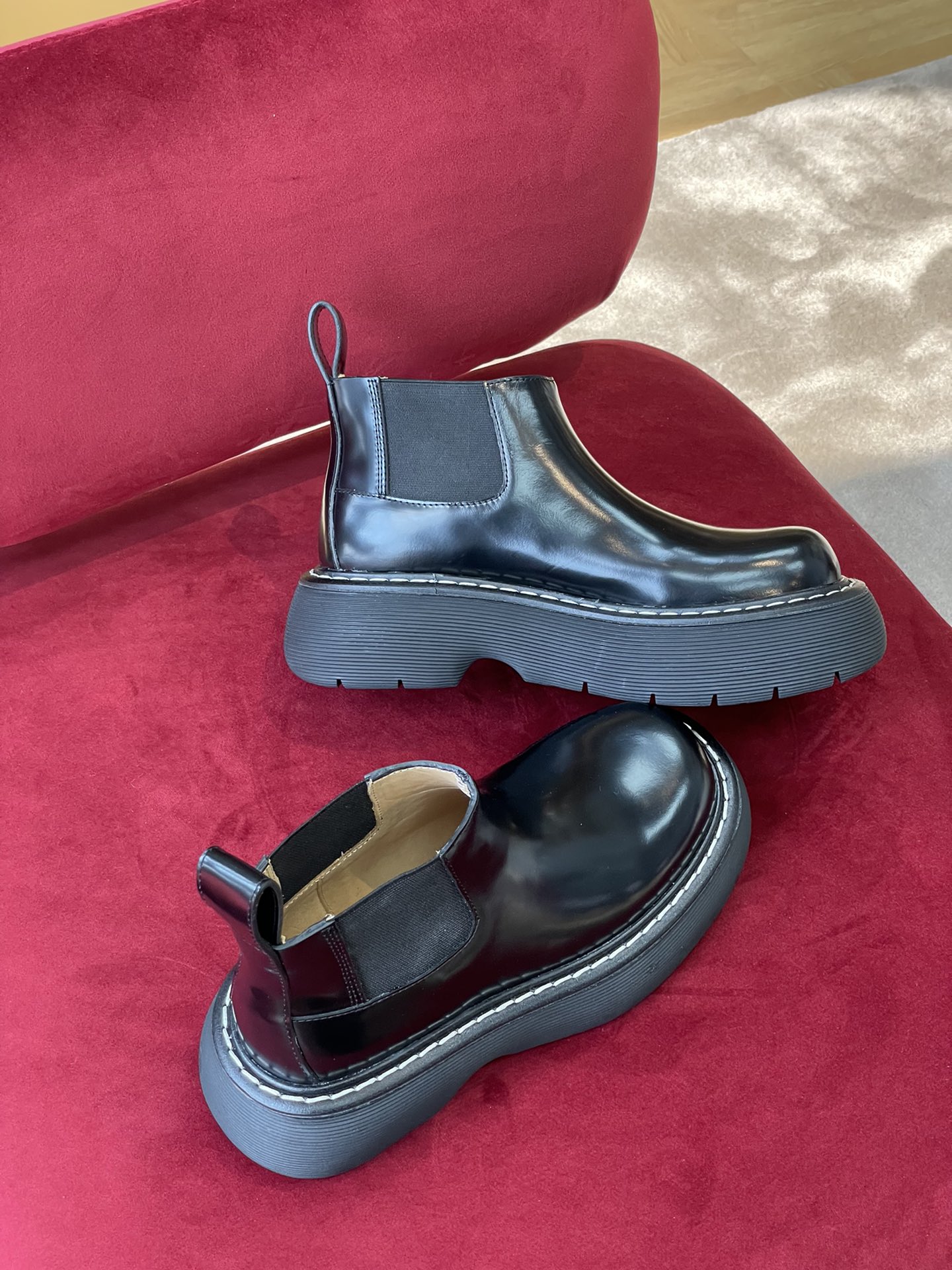 Bo*te*ga ve*ne*ta bounce boots(size 35-45)