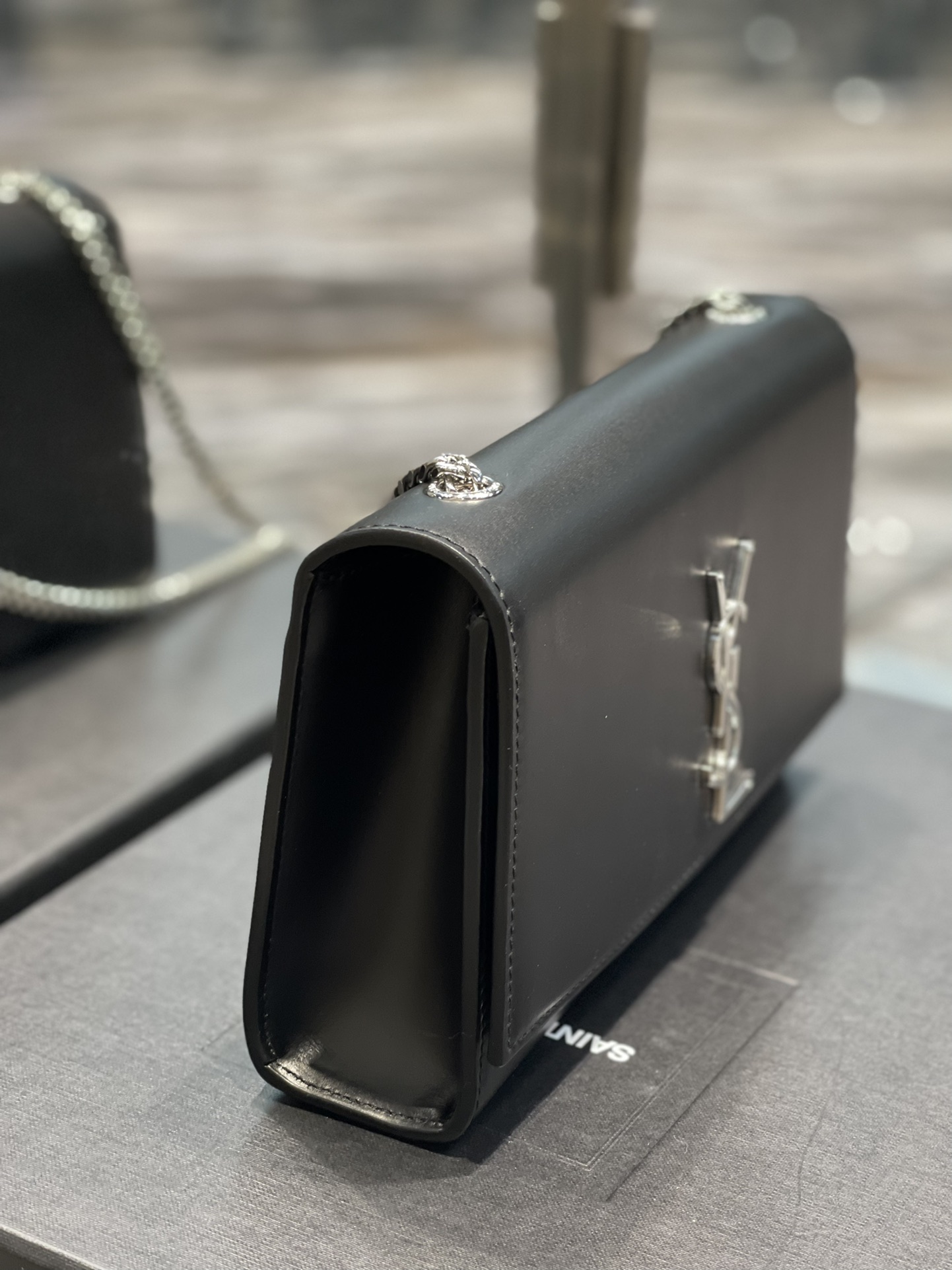 YSL Kate Medium In Smooth Leather-24*14.5*5.5CM