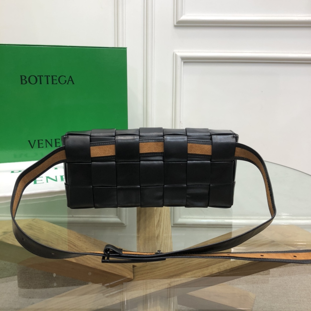 Bo*te*ga ve*ne*ta belt cassette bag-14*28*4cm