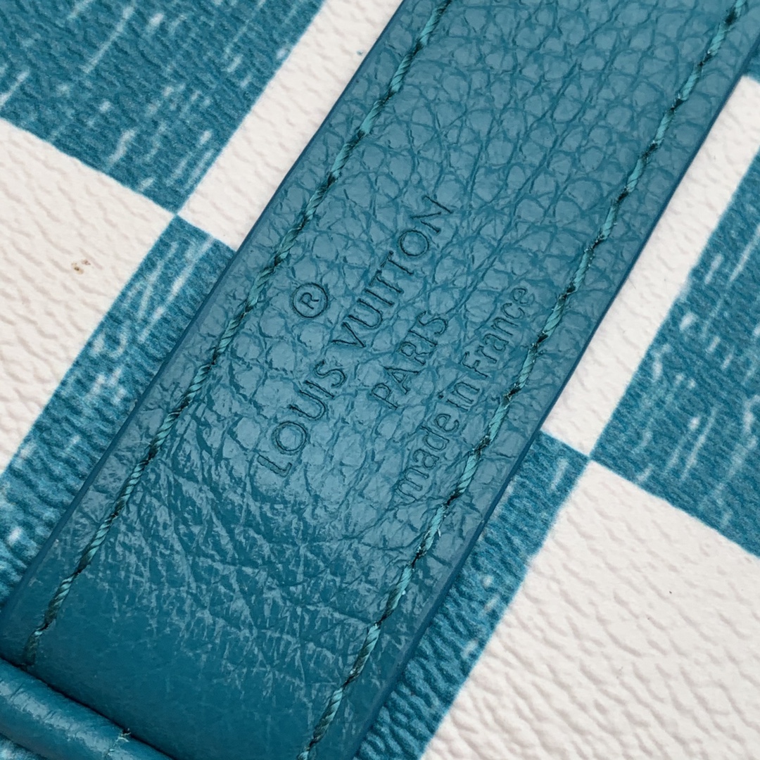 l**is V*t*n keepall bandouliÈre 45-45 x 27 x 20cm