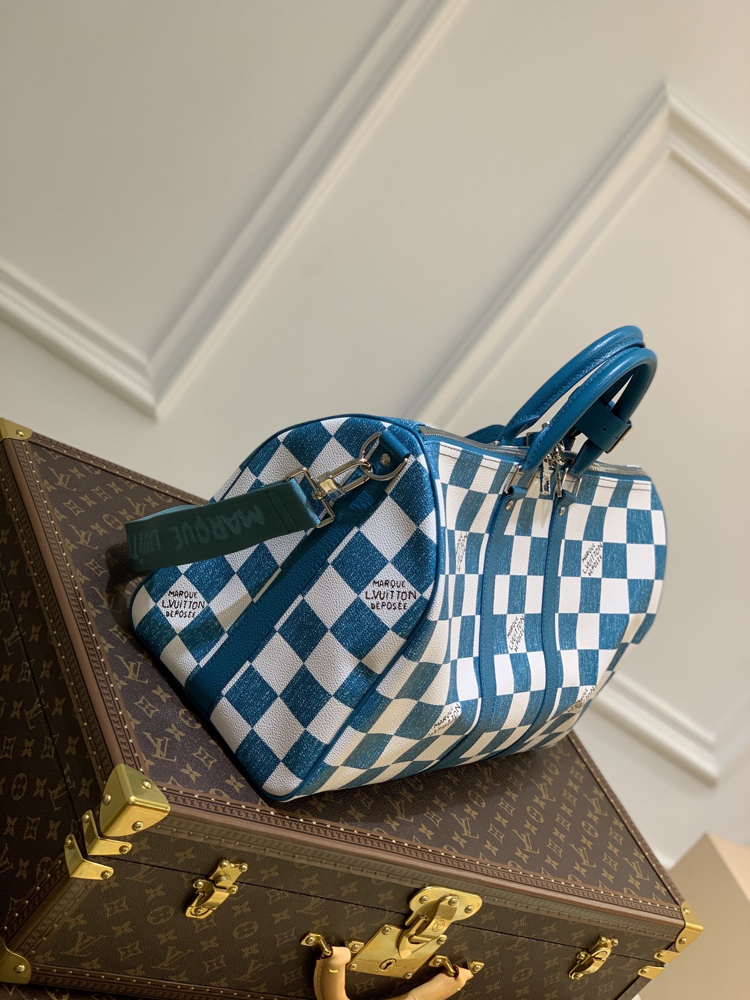 l**is V*t*n keepall bandouliÈre 45-45 x 27 x 20cm