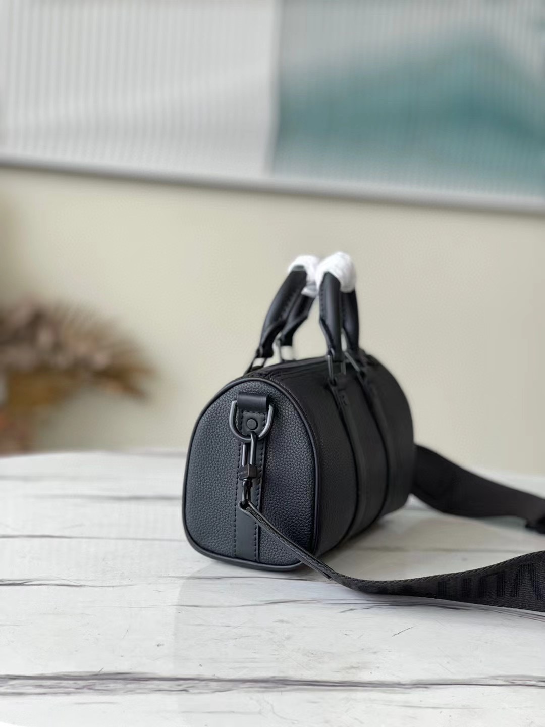 l**is V*t*n keepall xs-m80950-21*12*9cm