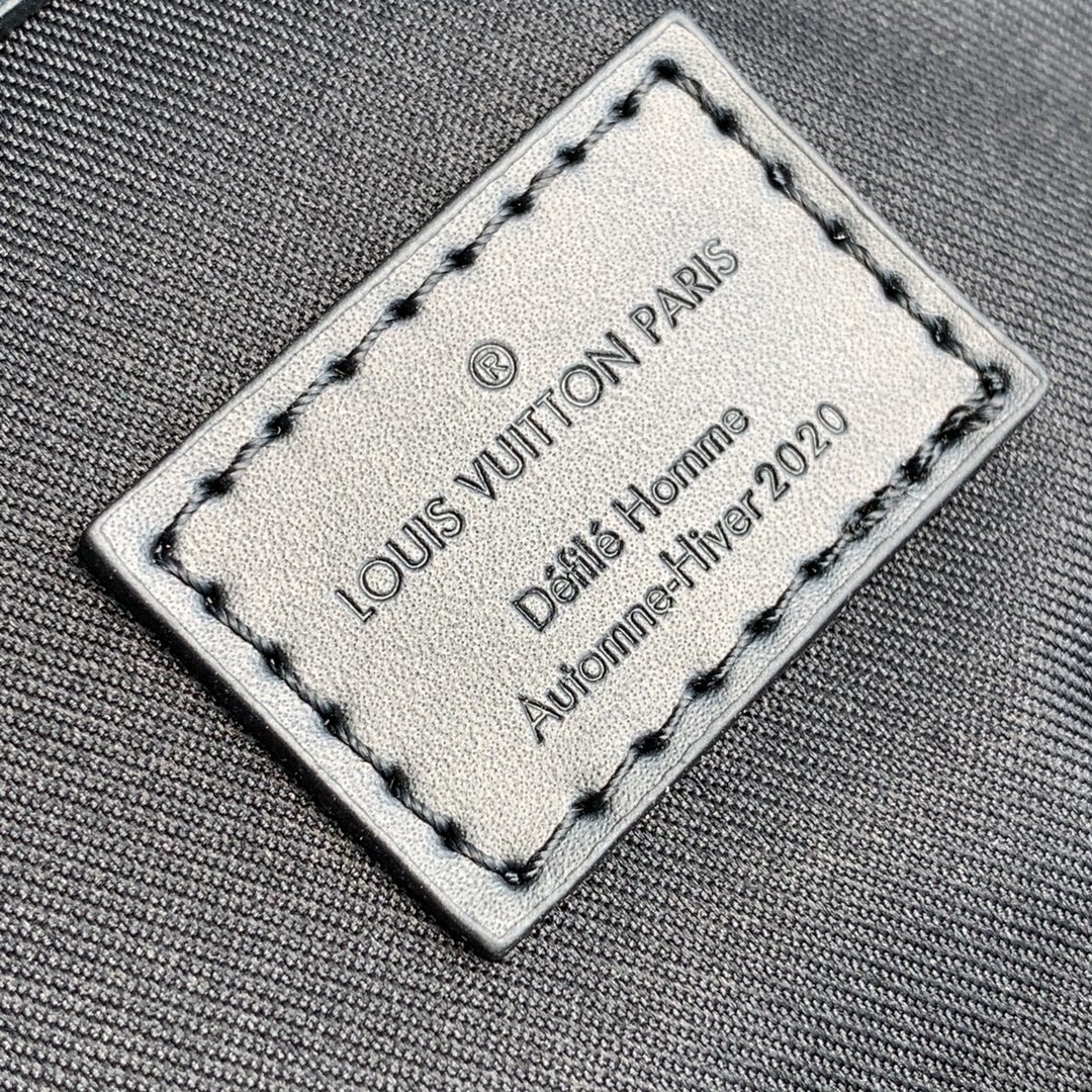 l**is V*t*n keepall 50