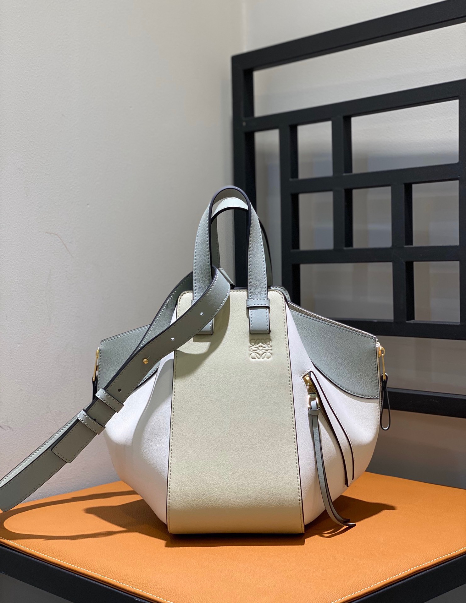Loewe Hammock Bag-29*26*14CM