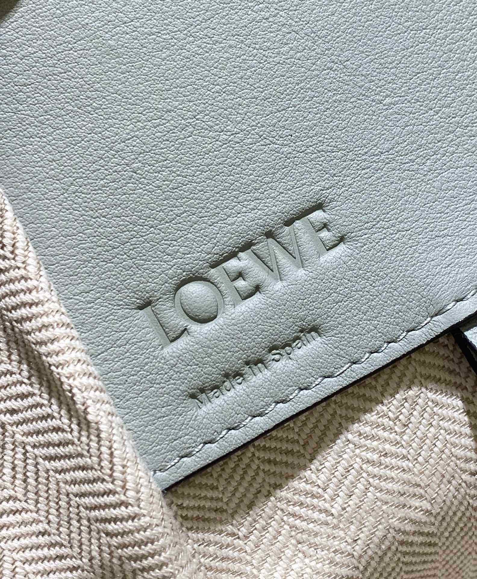 Loewe Hammock Bag-29*26*14CM