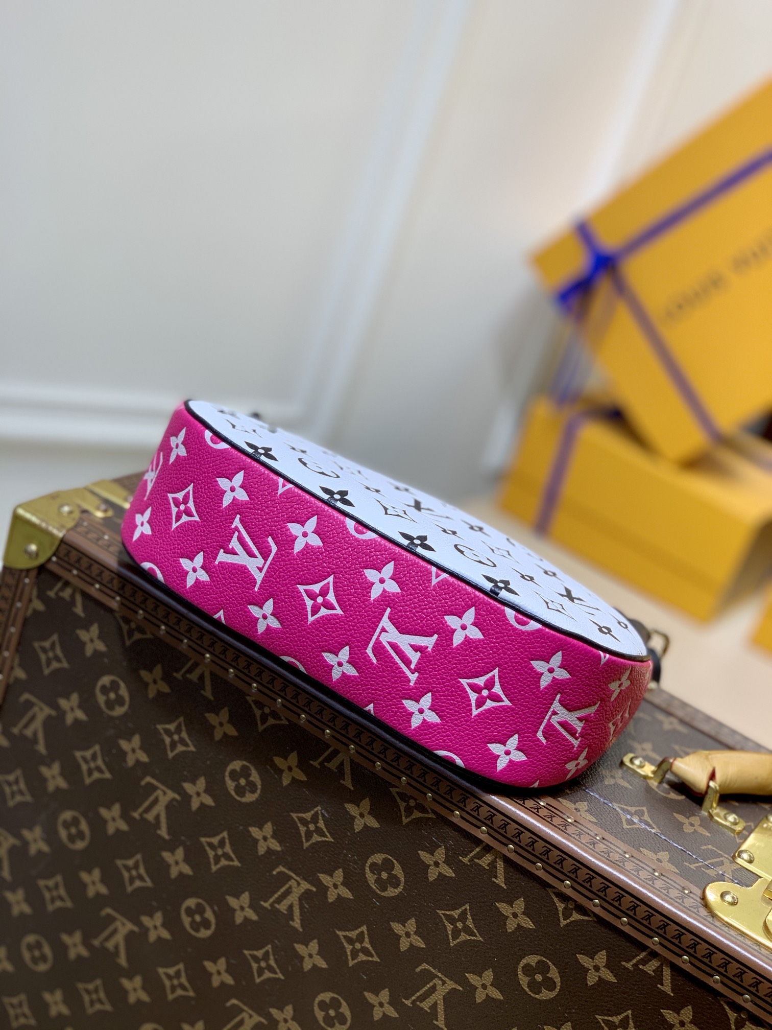 l**is V*t*n bagatelle handbags-m46112-22*14*9cm