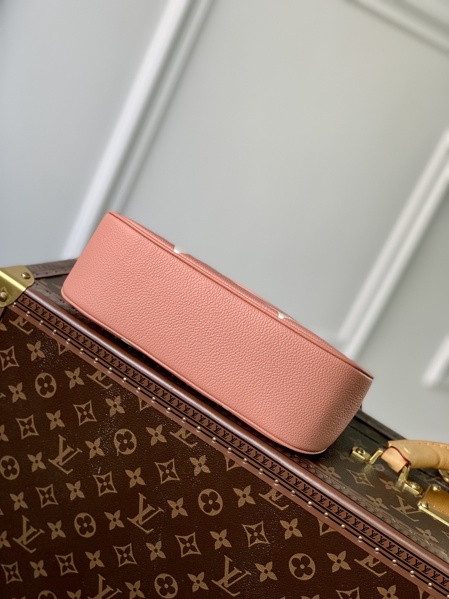 l**is V*t*n bagatelle handbags-m46091-22*14*9cm