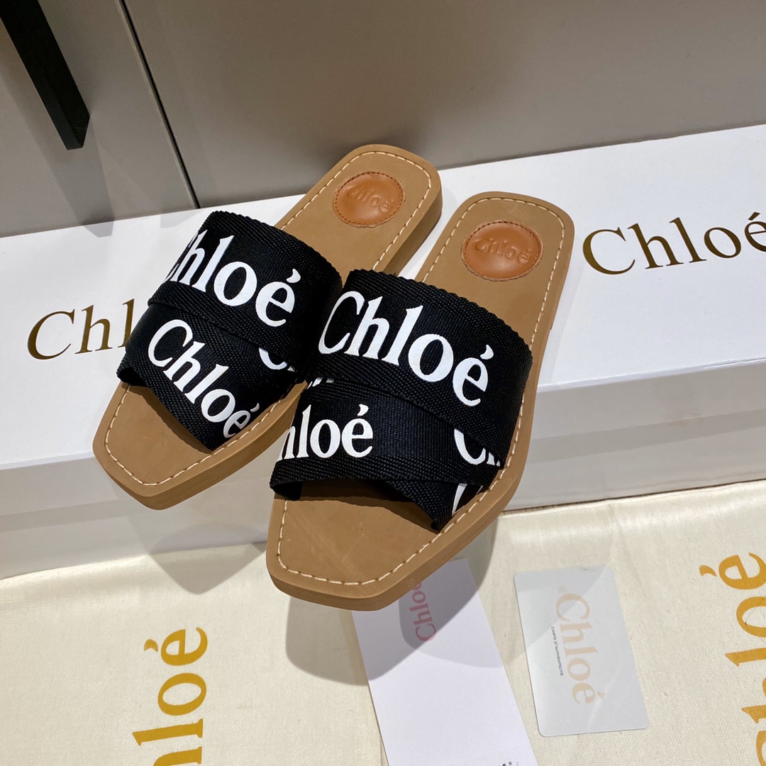 Chloe Slides