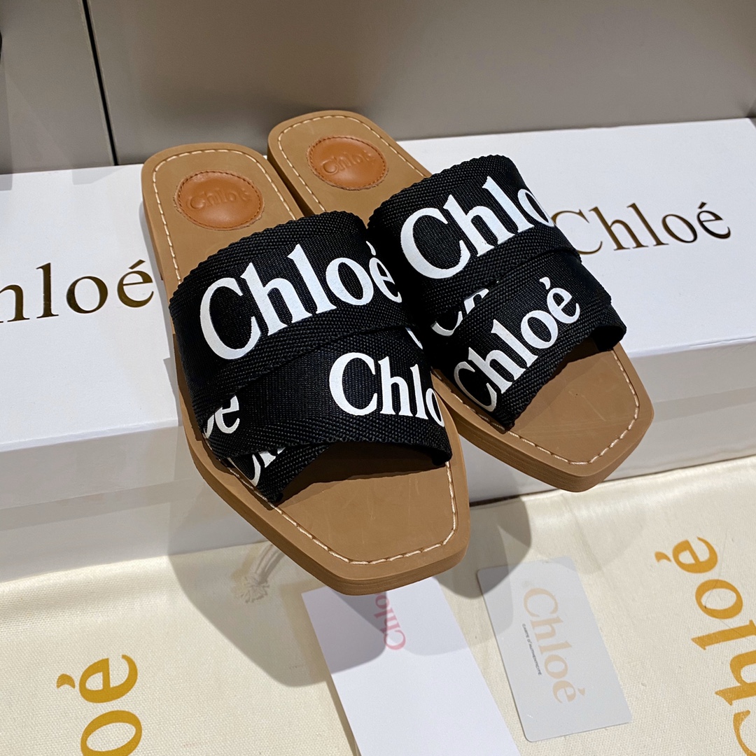 Chloe Slides