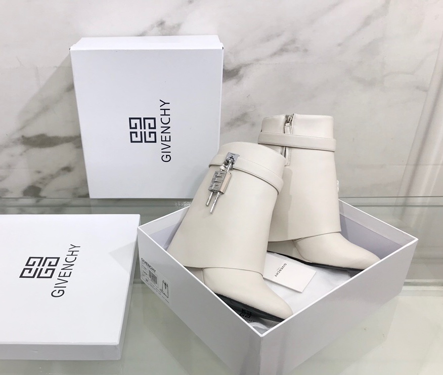 Givenchy Boots(EU35-42)