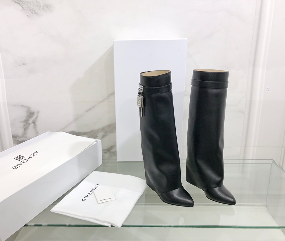 Givenchy Boots(EU35-42)