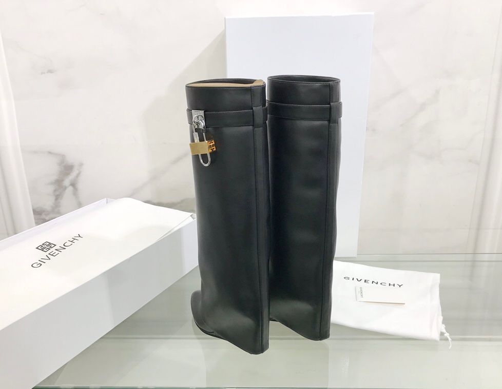 Givenchy Boots(EU35-42)