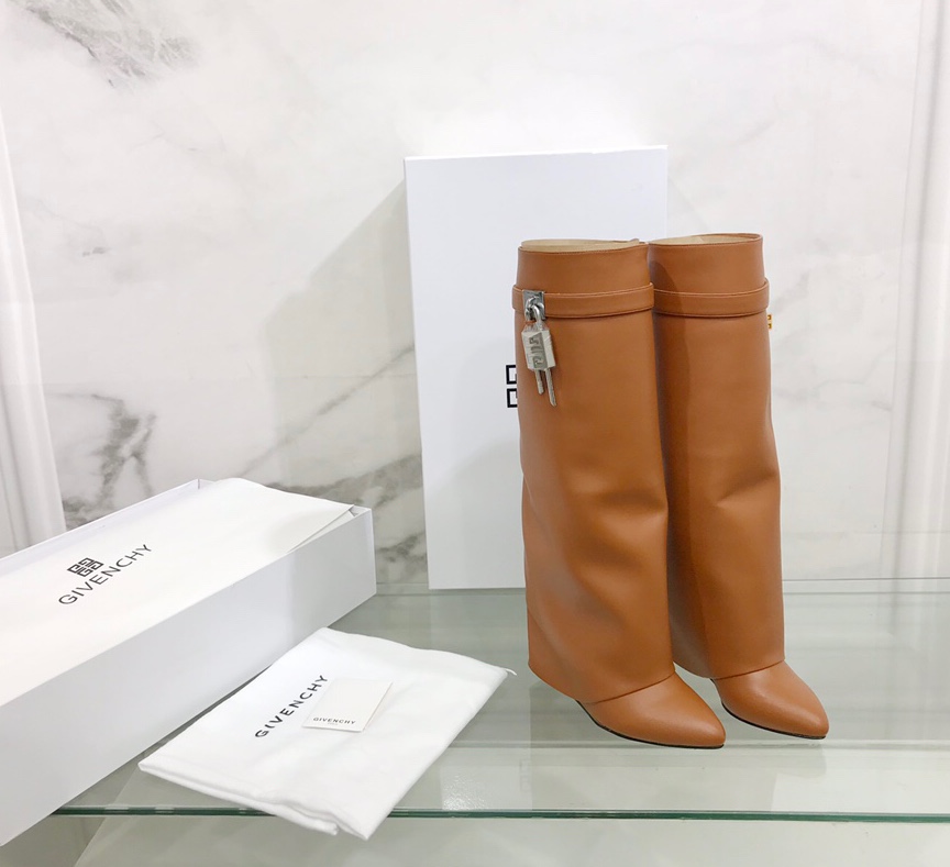 Givenchy Boots(EU35-42)
