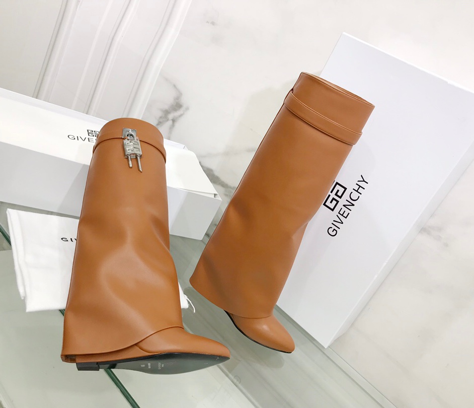 Givenchy Boots(EU35-42)