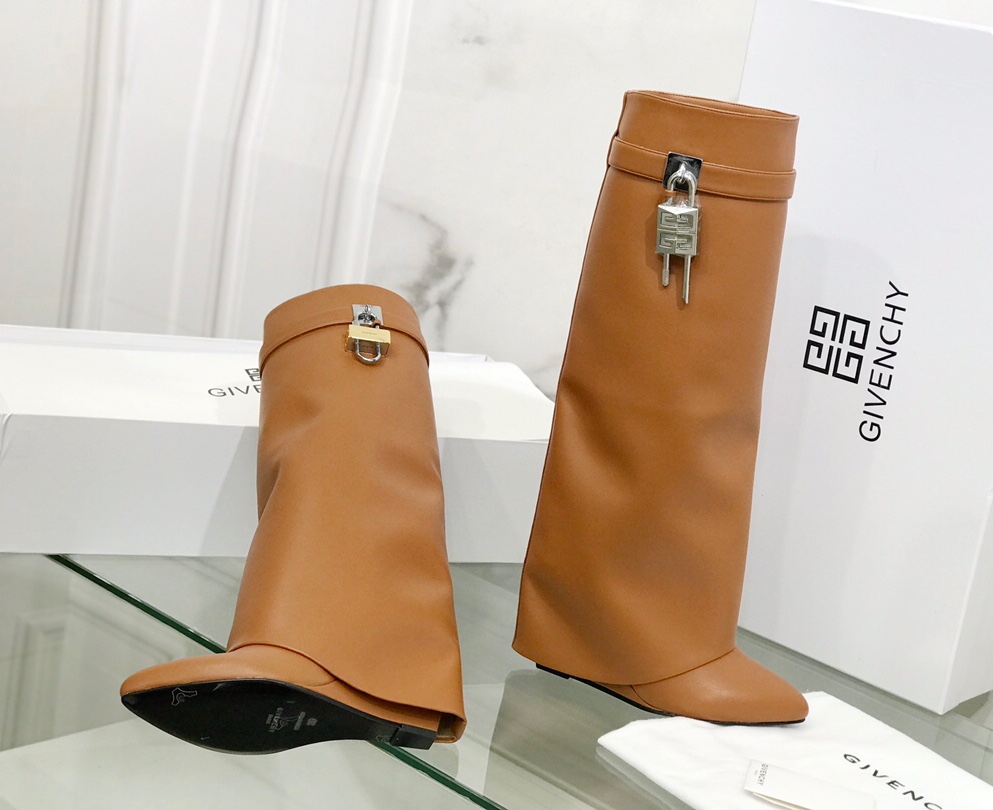Givenchy Boots(EU35-42)