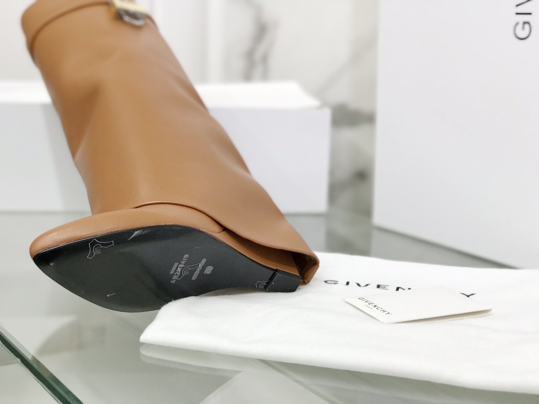 Givenchy Boots(EU35-42)