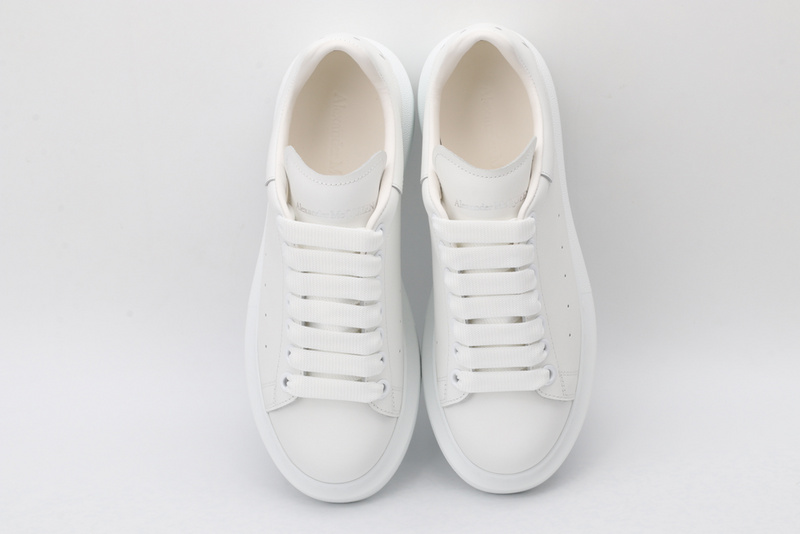 Alexander McQueen Sports Shoes