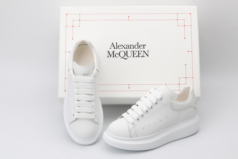Alexander McQueen Sports Shoes