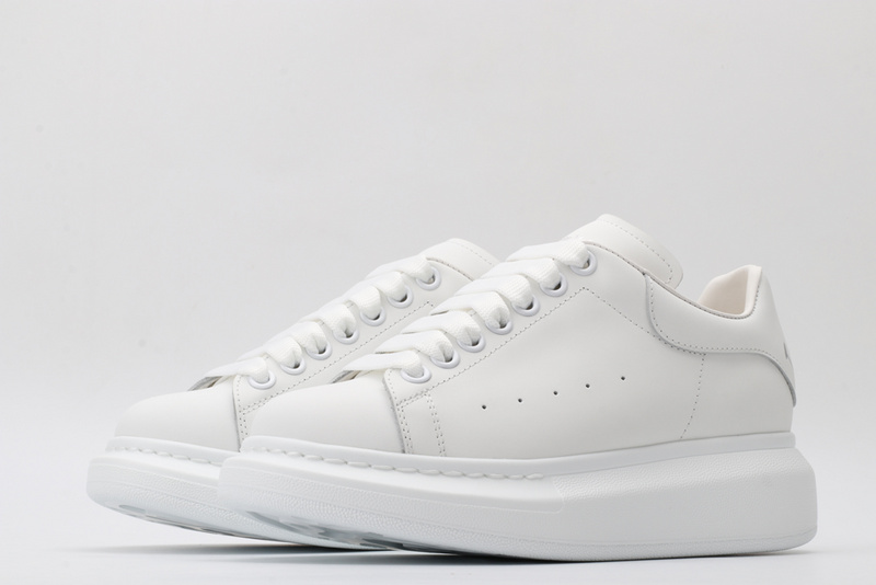 Alexander McQueen Sports Shoes