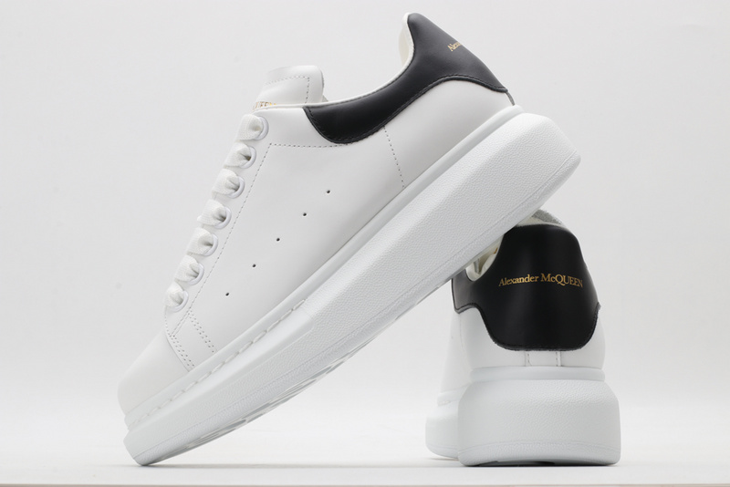 Alexander McQueen Sports Shoes