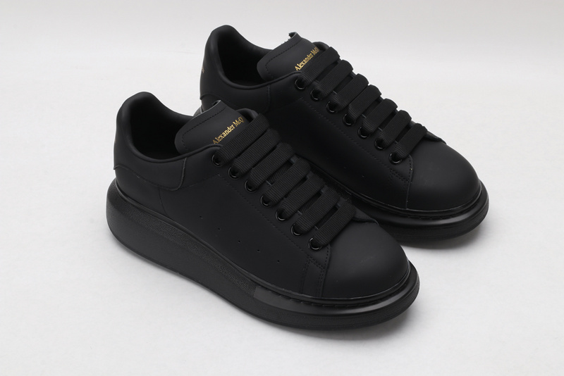 Alexander McQueen Sports Shoes