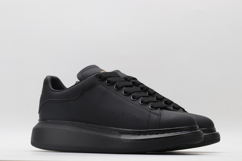 Alexander McQueen Sports Shoes
