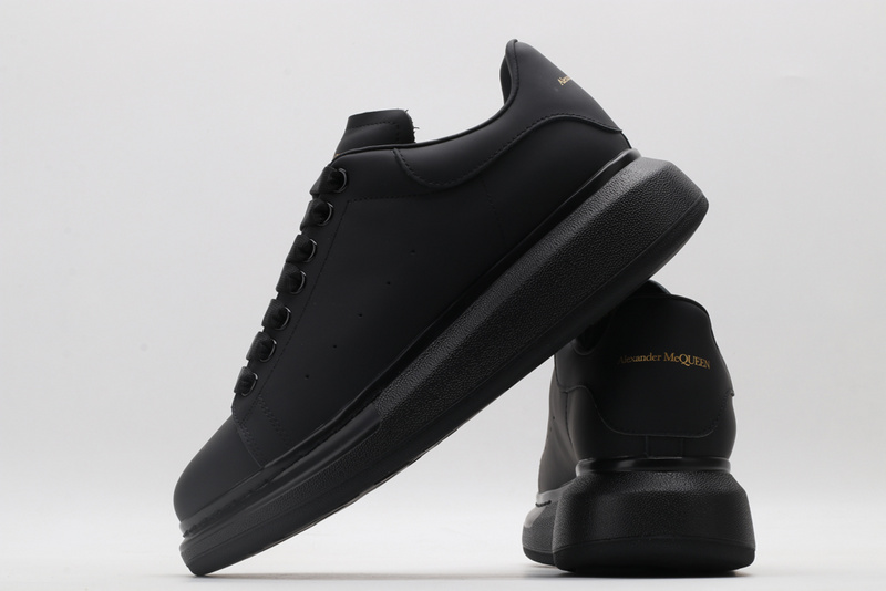 Alexander McQueen Sports Shoes