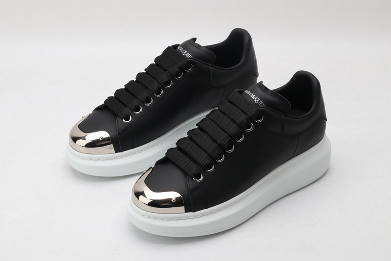 Alexander McQueen Sports Shoes