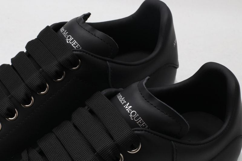 Alexander McQueen Sports Shoes