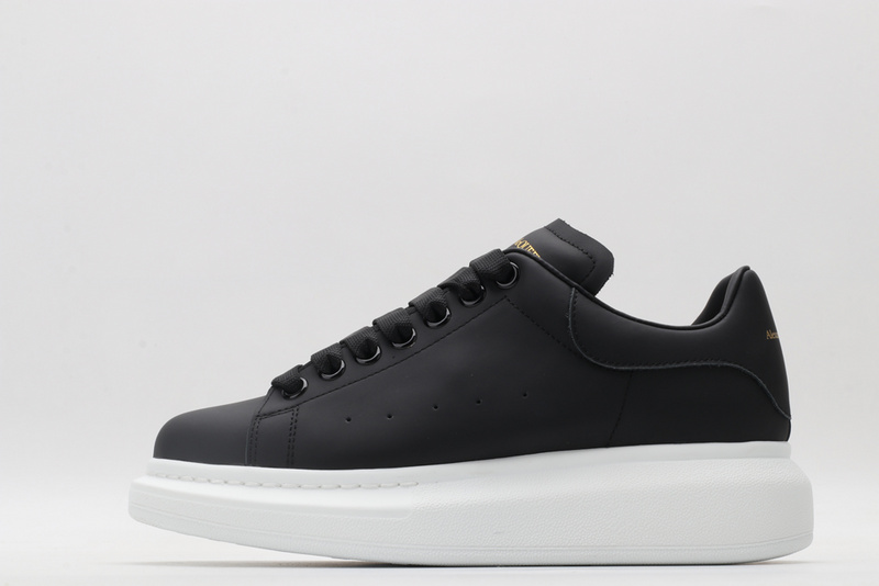 Alexander McQueen Sports Shoes