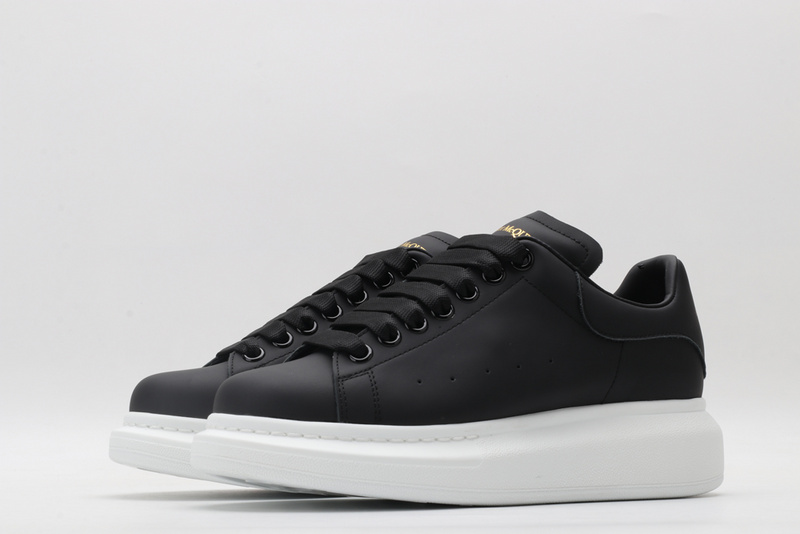 Alexander McQueen Sports Shoes