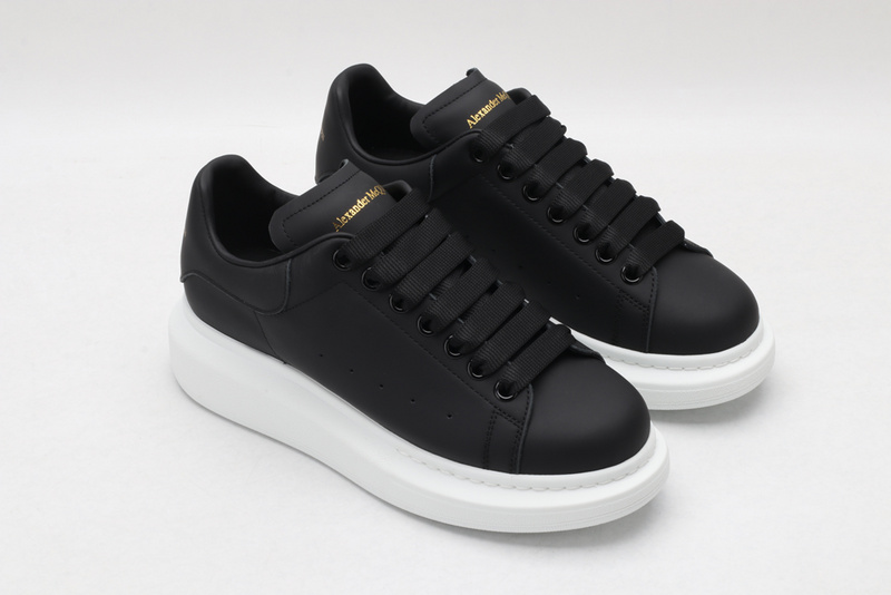 Alexander McQueen Sports Shoes