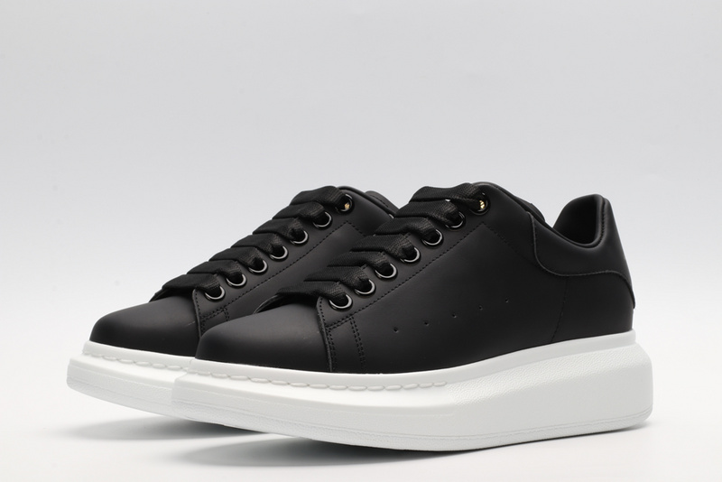 Alexander McQueen Sports Shoes