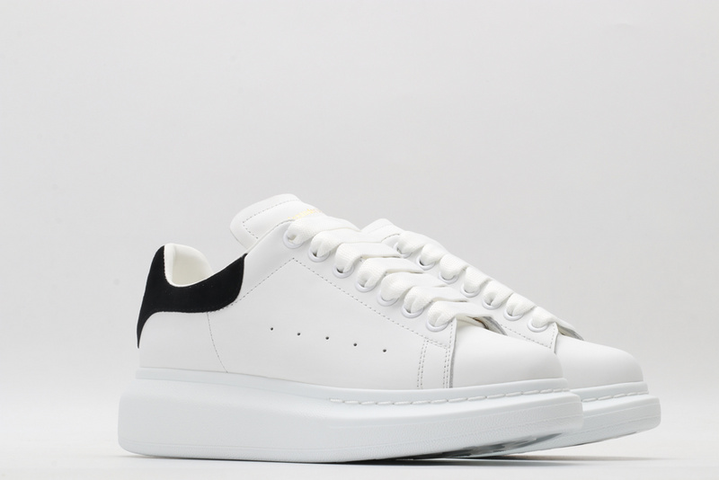 Alexander McQueen Sports Shoes