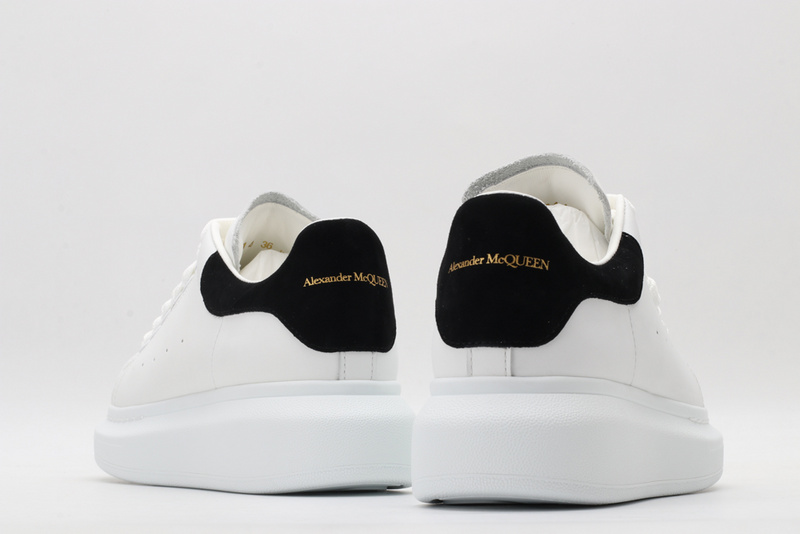 Alexander McQueen Sports Shoes