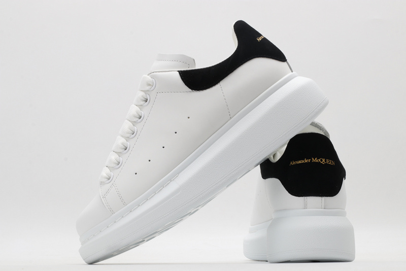 Alexander McQueen Sports Shoes