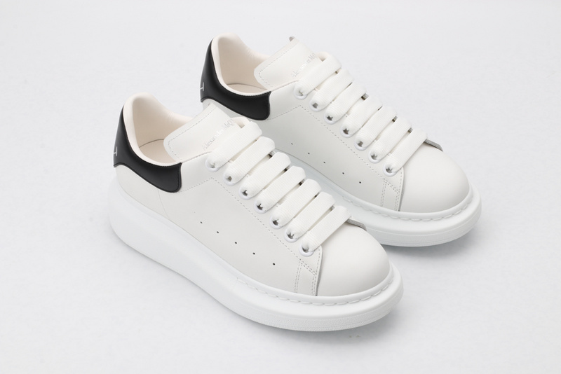 Alexander McQueen Sports Shoes