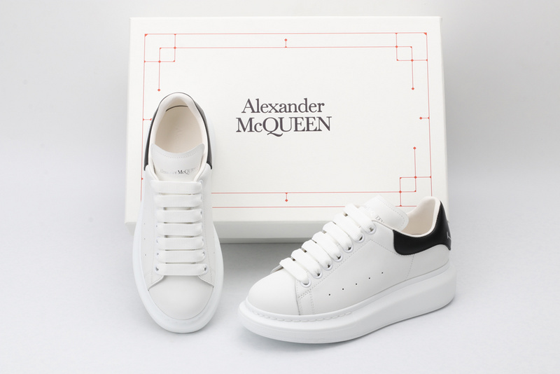 Alexander McQueen Sports Shoes
