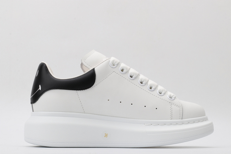 Alexander McQueen Sports Shoes