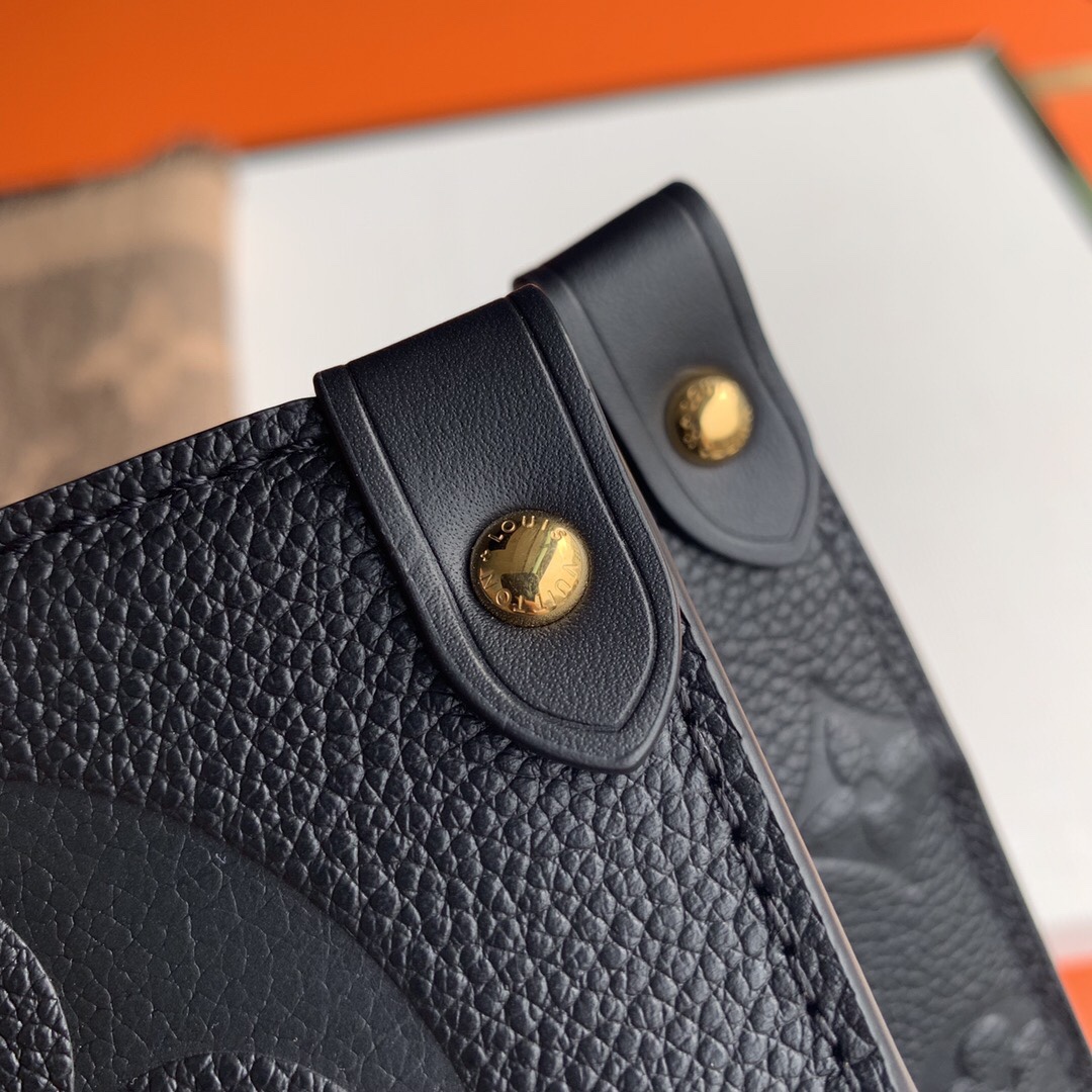 l**is V*t*n onthego handbag-41*34*19cm