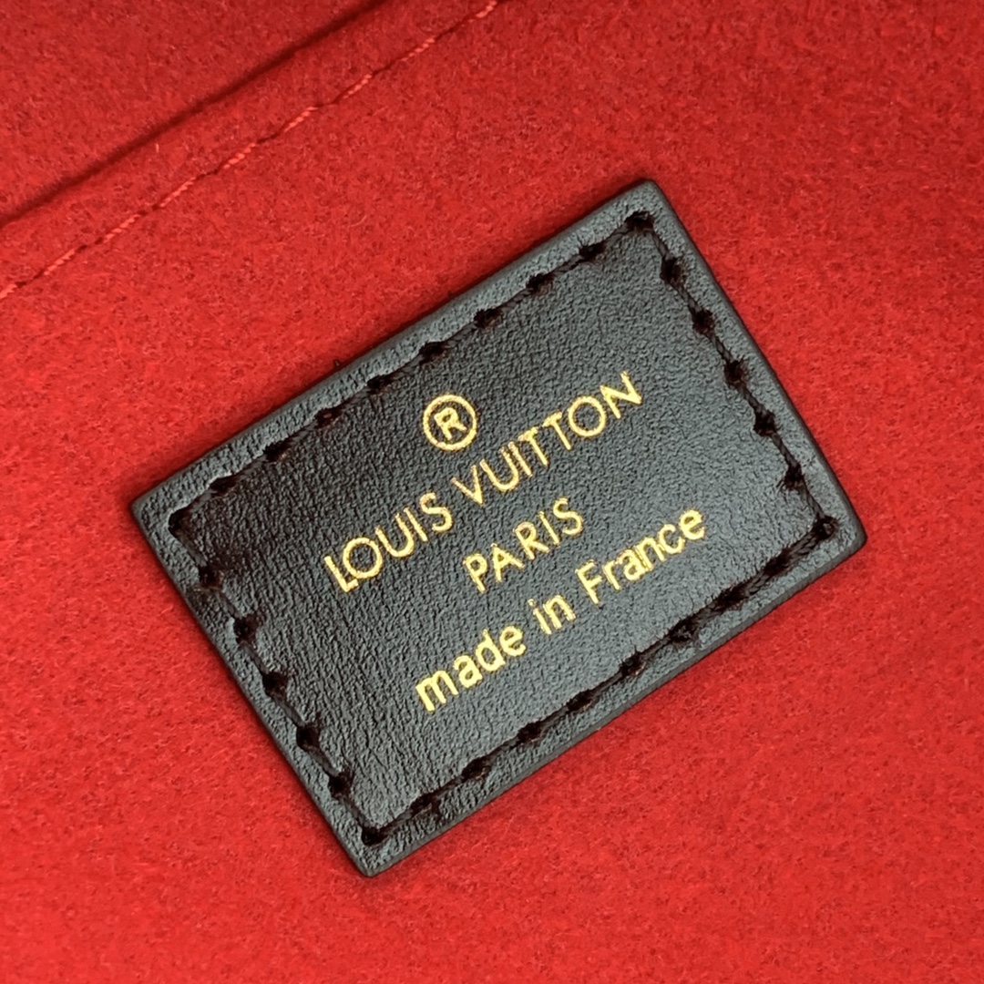 l**is V*t*n onthego handbag-41*34*19cm